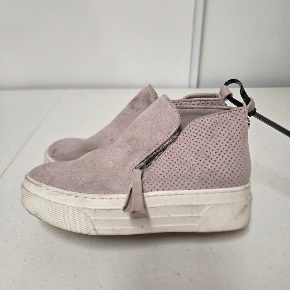 Steve Madden Ecentrcq Mauve Perforated Side Zip Platform Sneakers Size 2
